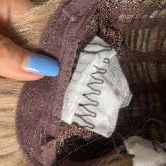 NWT Gorgeous 28" Highlight Blonde Long Wave Synthetic Wig - Picture 13 of 17